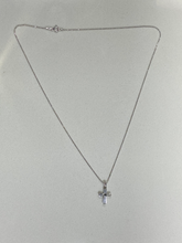 Load image into Gallery viewer, Hera Pendant
